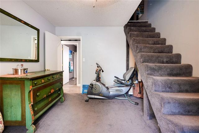 38202 E Old Pink Hill Road, Oak Grove, MO 64075