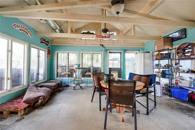 38202 E Old Pink Hill Road, Oak Grove, MO 64075