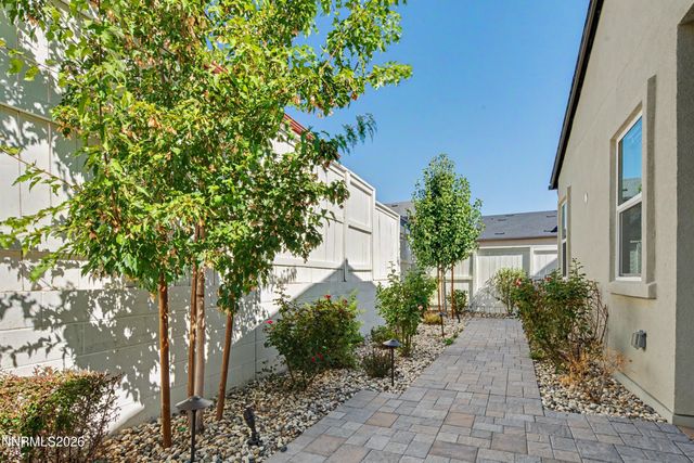 5535 Dapplegray Way, Reno, NV 89511