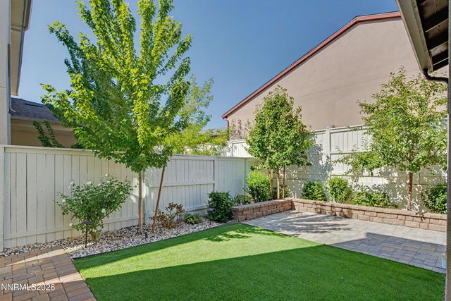 5535 Dapplegray Way, Reno, NV 89511