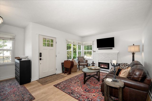 2911 W Dalton Ave, Spokane, WA 99205