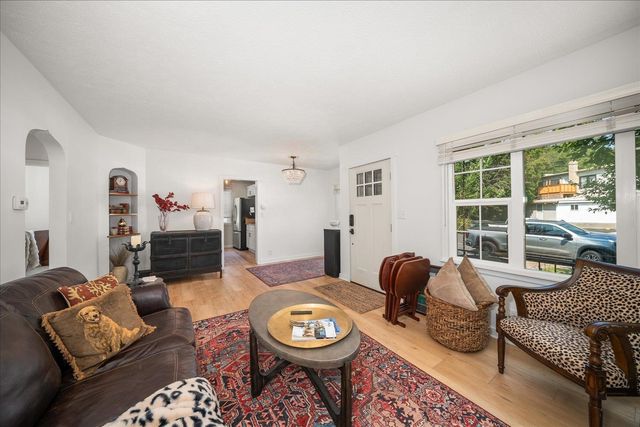 2911 W Dalton Ave, Spokane, WA 99205