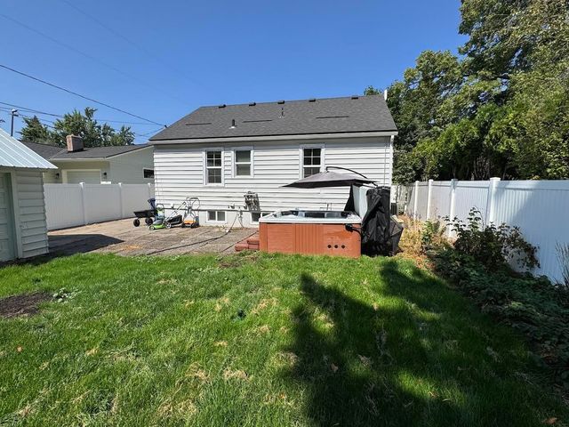 2911 W Dalton Ave, Spokane, WA 99205