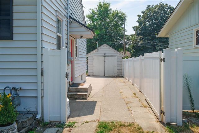 2911 W Dalton Ave, Spokane, WA 99205