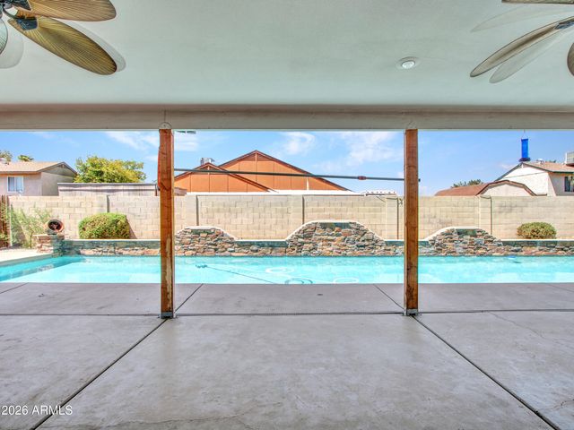 4758 W MCRAE Way, Glendale, AZ 85308