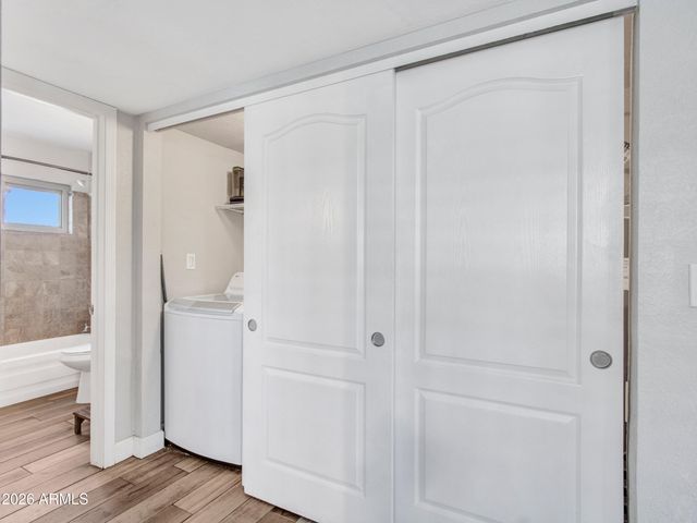 4758 W MCRAE Way, Glendale, AZ 85308