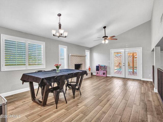 4758 W MCRAE Way, Glendale, AZ 85308