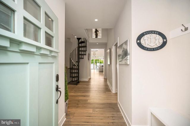 107 PLANTATION DR, Locust Grove, VA 22508