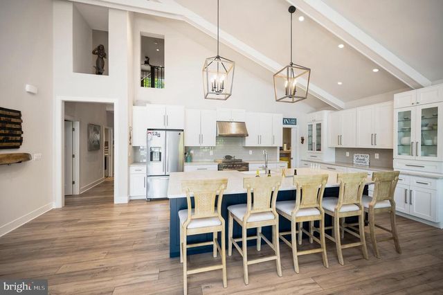 107 PLANTATION DR, Locust Grove, VA 22508
