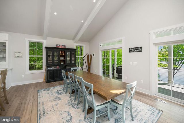 107 PLANTATION DR, Locust Grove, VA 22508