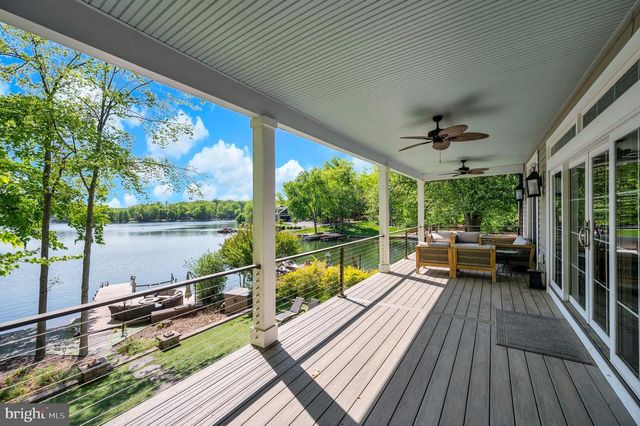 107 PLANTATION DR, Locust Grove, VA 22508
