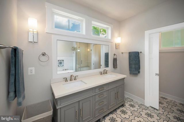 107 PLANTATION DR, Locust Grove, VA 22508