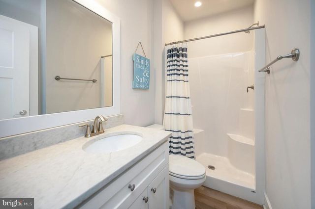 107 PLANTATION DR, Locust Grove, VA 22508