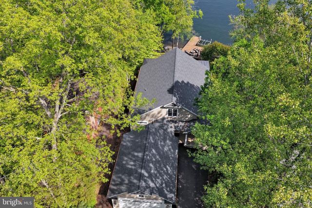 107 PLANTATION DR, Locust Grove, VA 22508
