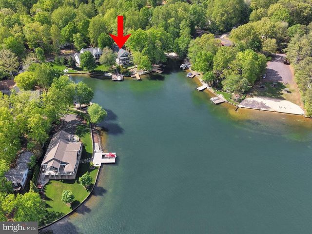 107 PLANTATION DR, Locust Grove, VA 22508