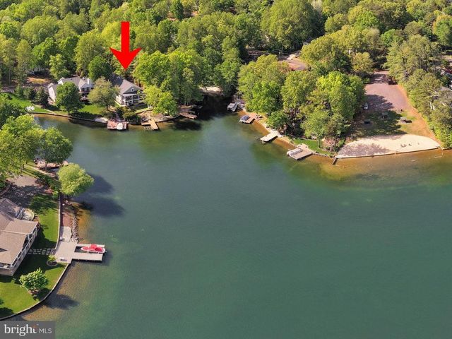 107 PLANTATION DR, Locust Grove, VA 22508