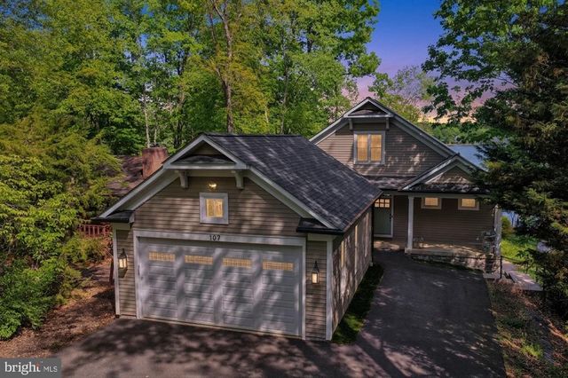 107 PLANTATION DR, Locust Grove, VA 22508