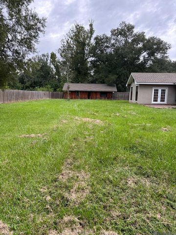 43153 N Little Italy Rd, Hammond, LA 70403