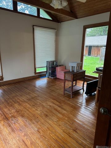 43153 N Little Italy Rd, Hammond, LA 70403