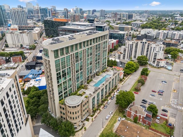 1920 Adelicia St Apt 303, Nashville, TN 37212