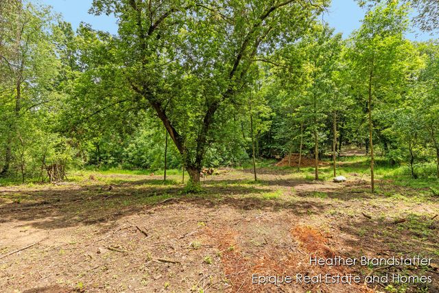 4323 Woodside Oaks Drive SE, Grand Rapids, MI 49546