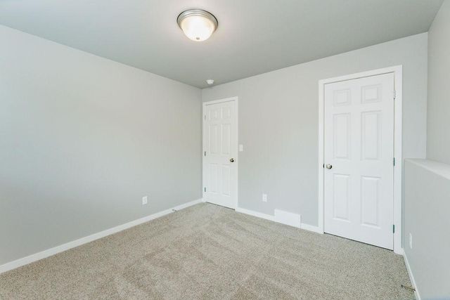 2626 36th Avenue S, Moorhead, MN 56560