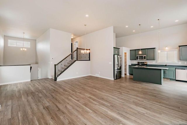 2626 36th Avenue S, Moorhead, MN 56560