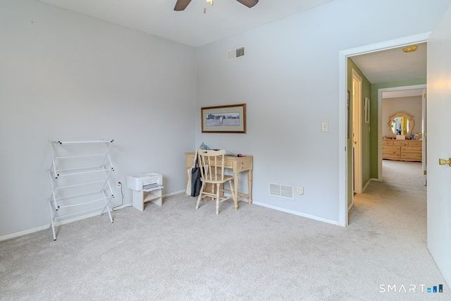 8 Webster Court 8, Newington, CT 06111