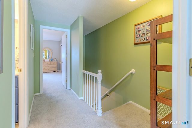 8 Webster Court 8, Newington, CT 06111