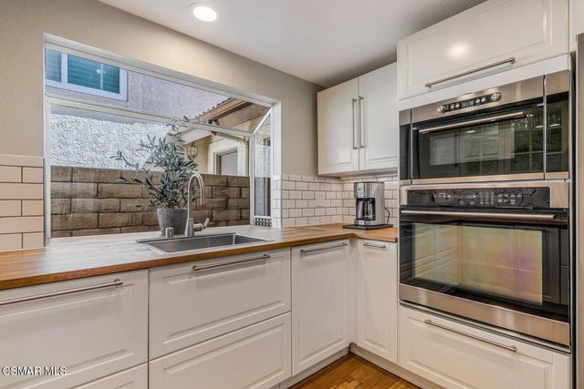 675 Overlook Road, Simi Valley, CA 93065