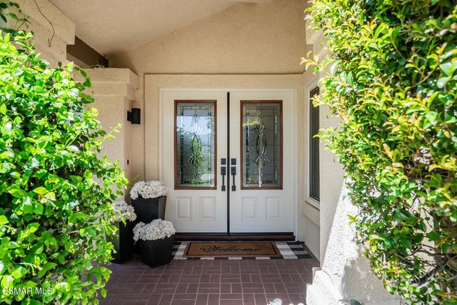 675 Overlook Road, Simi Valley, CA 93065