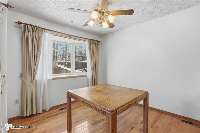 7631 Little Bend Circle, Anchorage, AK 99507