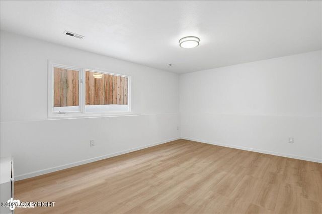 7631 Little Bend Circle, Anchorage, AK 99507