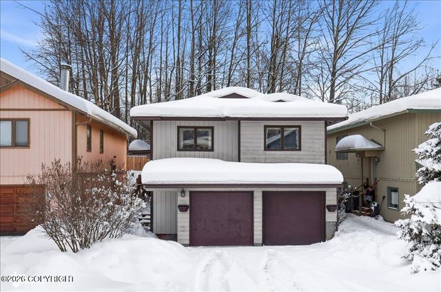 7631 Little Bend Circle, Anchorage, AK 99507