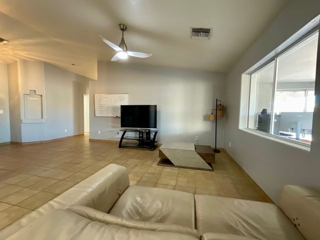 5013 S Silver Cove, Fort Mohave, AZ 86426