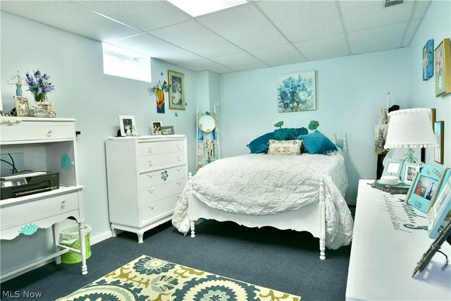11 Danbury Court NW, Warren, OH 44481