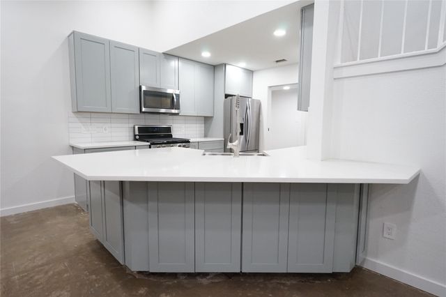 8006 Tiffany DR, Austin, TX 78749