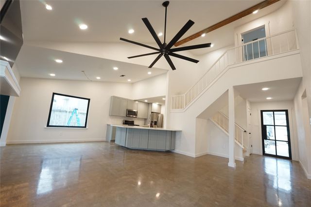 8006 Tiffany DR, Austin, TX 78749