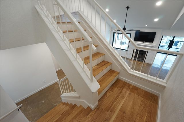 8006 Tiffany DR, Austin, TX 78749