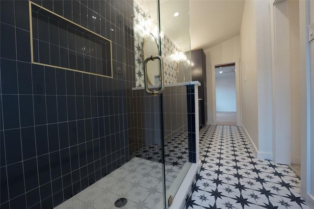 8006 Tiffany DR, Austin, TX 78749