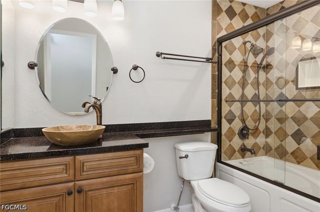 1926 SE 8th ST, Cape Coral, FL 33990