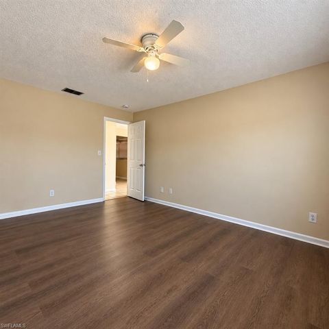 3509 SE 15th PL, Cape Coral, FL 33904