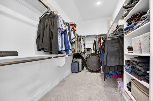 209 Basalt Lane, Reno, TX 76020