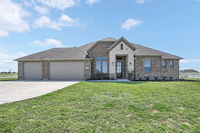 209 Basalt Lane, Reno, TX 76020