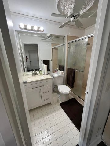 114 Waterford E 114, Delray Beach, FL 33446
