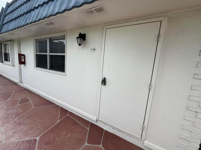 114 Waterford E 114, Delray Beach, FL 33446