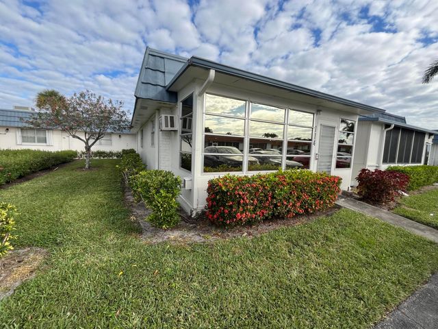114 Waterford E 114, Delray Beach, FL 33446