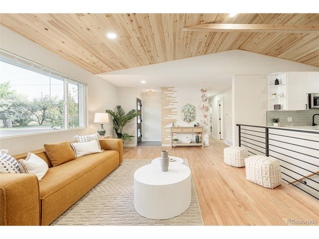 3243 Simms St, Wheat Ridge, CO 80033