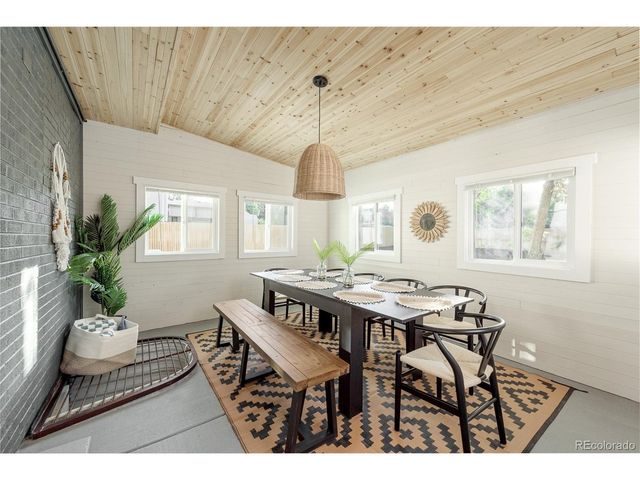 3243 Simms St, Wheat Ridge, CO 80033