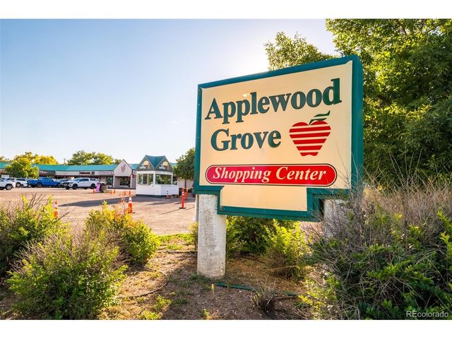 3243 Simms St, Wheat Ridge, CO 80033